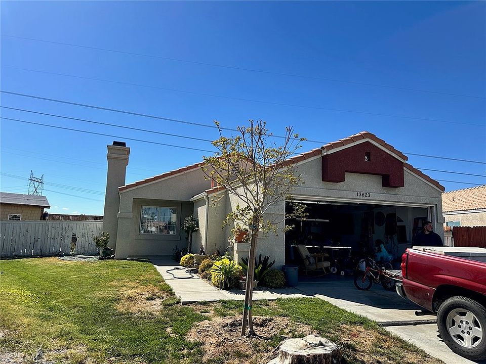 1st image of 13623 Monterey Ct
