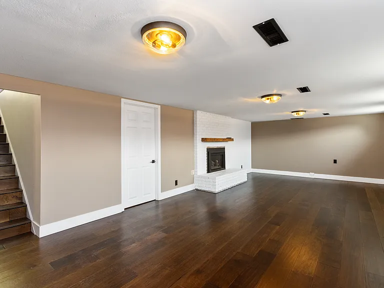 3440 Powderhorn Cir — Photo 35