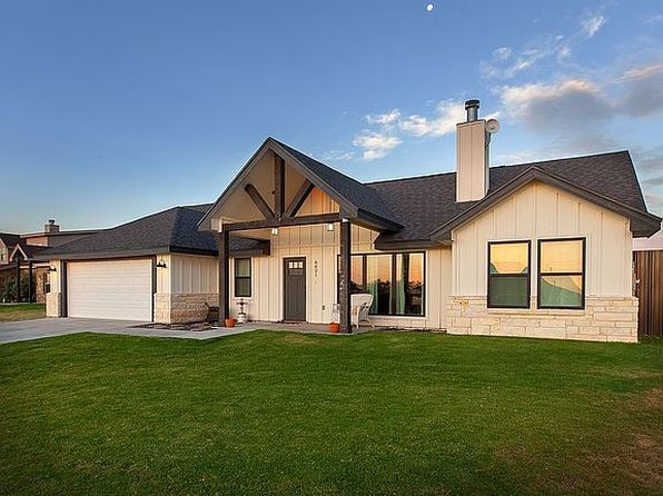 8021 Leopard Ln