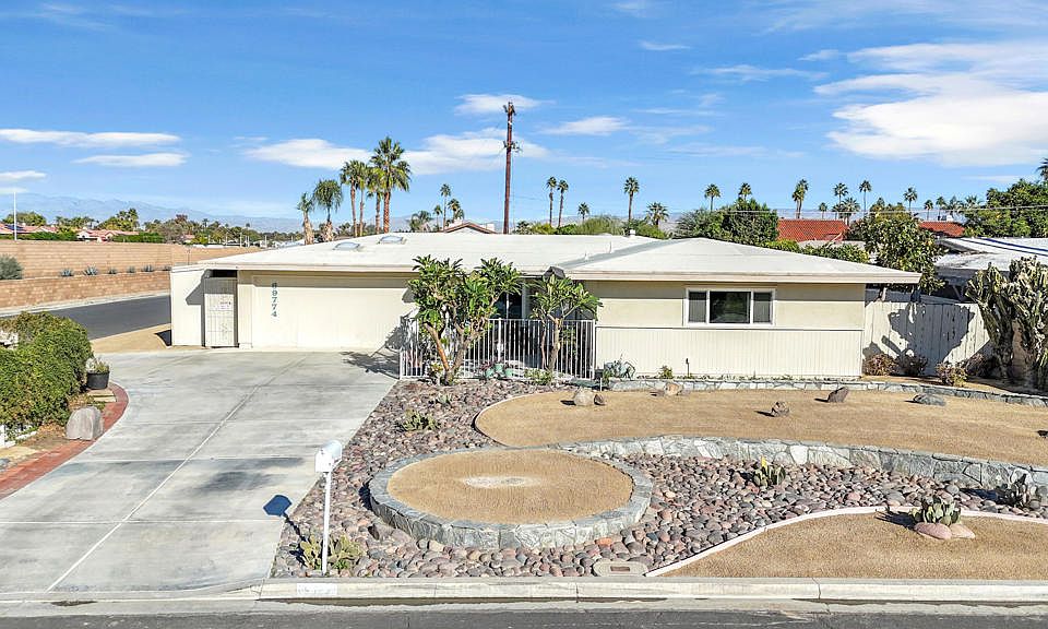 1st image of 69774 Papaya Ln