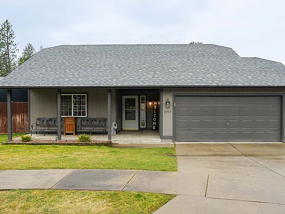 3rd image of 1900 E Windwood Ct