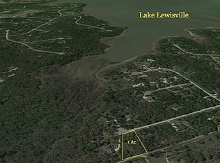 301 W Oak Shores Dr, Crossroads, TX 76227