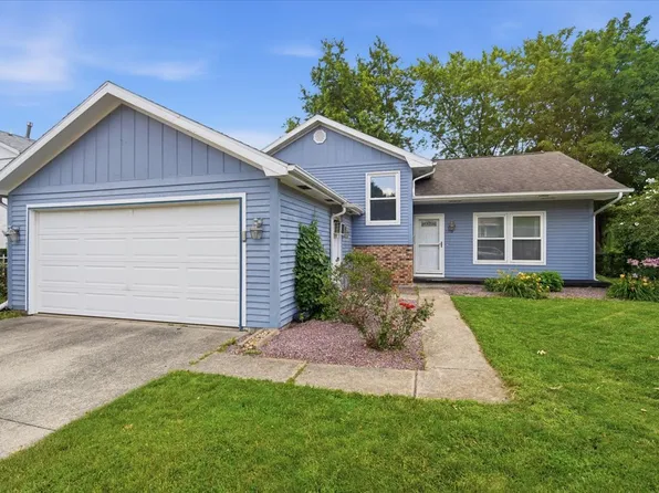 1213 Brentwood Ct, Normal, IL 61761