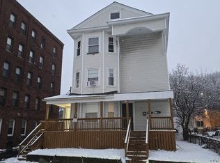 4 Preston St, Worcester, MA 01610