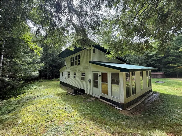 2271 Rhine Run Rd, Russell, PA 16345