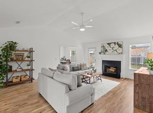 1180 Saint Andrews Dr, Murfreesboro, TN 37128