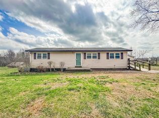 156 E Harmons Ferry Rd, Utica, KY 42376