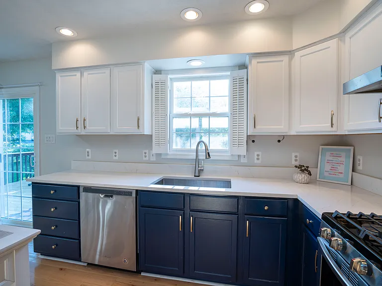 2184 Autumnwood Dr — Photo 12