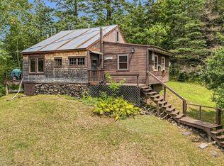 2853 Peacham Rd, Danville, VT 05828