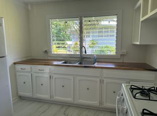 12 Keokea Loop #B, Hilo, HI 96720