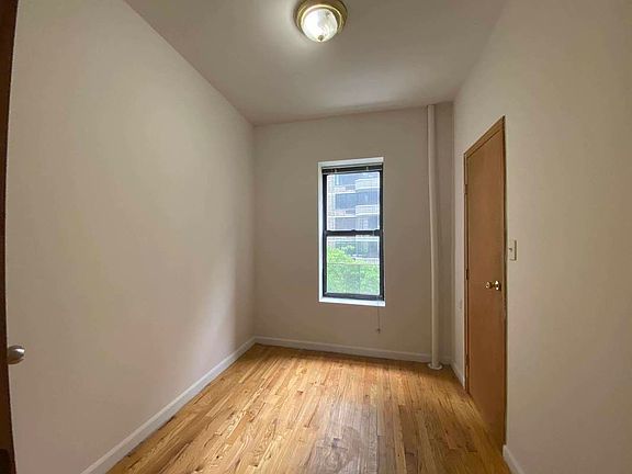 2nd image of 316 E 49th St #55