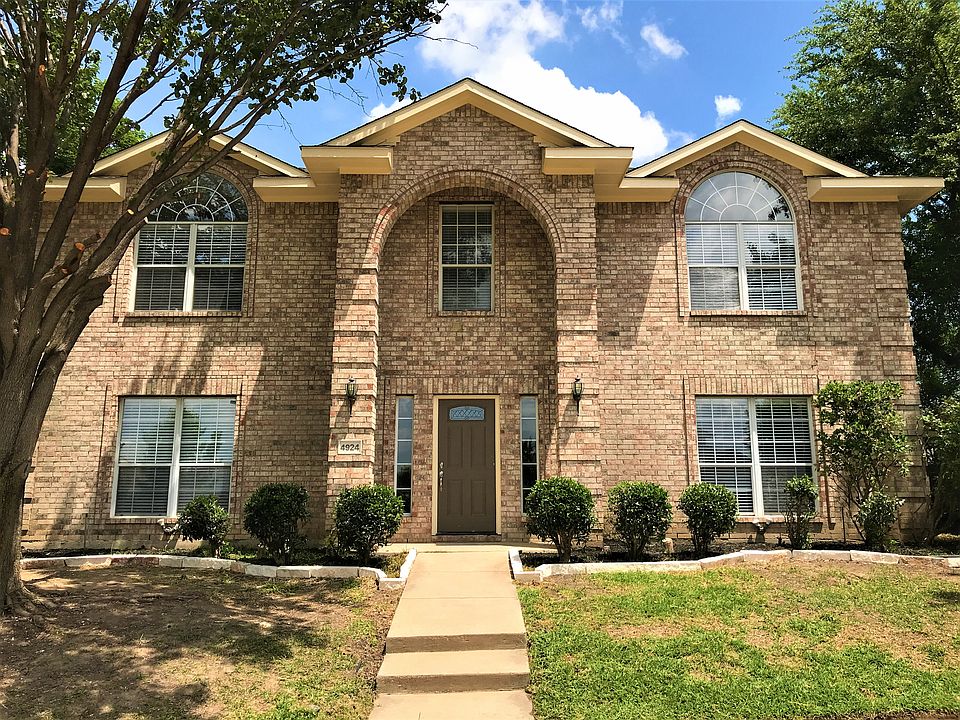 1st image of 4924 Spanishmoss Dr