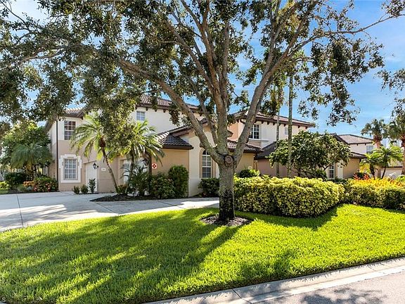 2nd image of 21831 Palmetto Dunes DR #201