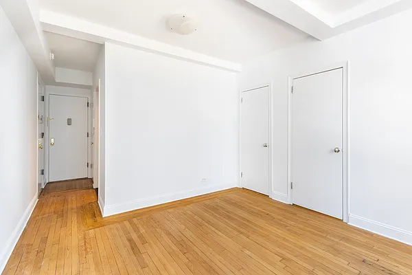 Rented by Brown Harris Stevens | media 2