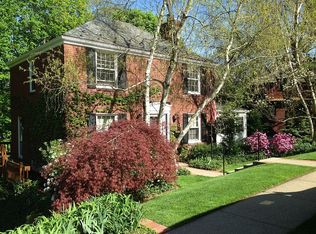 804 Harden Dr, Pittsburgh, PA 15229