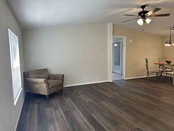 5th image of 1535 Barkwood Ln #81