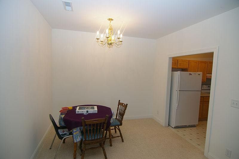 1st image of 1946-202 Tara Ct