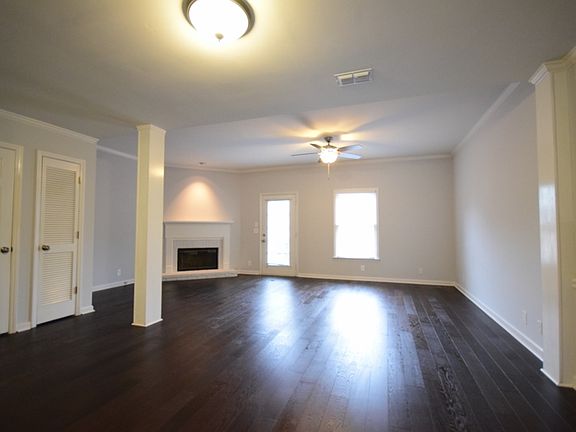 5th image of 2112 River Chase Dr