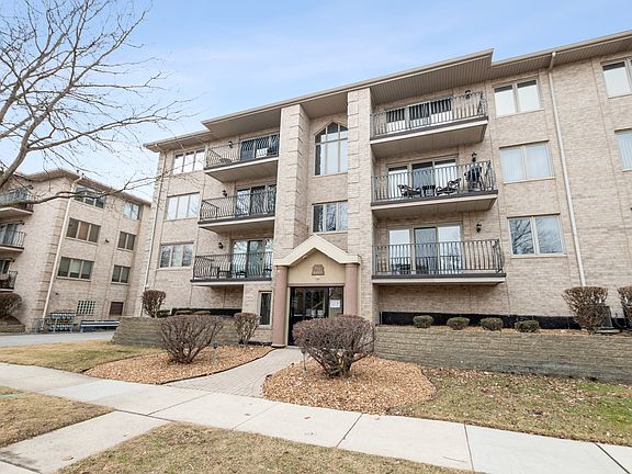 2nd image of 10404 S Keating Ave APT 2B