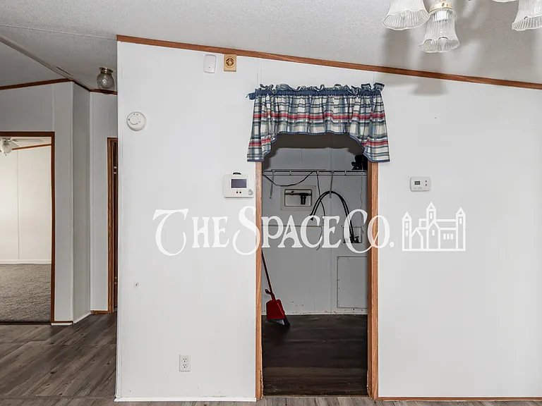255 Mitton Rd — Photo 11