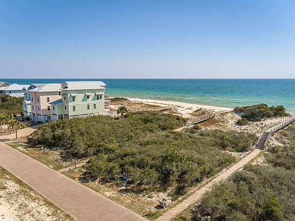 4th image of 1526 Gulf View Way