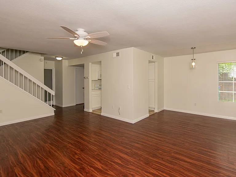 2955 Brandon Cir — Photo 3