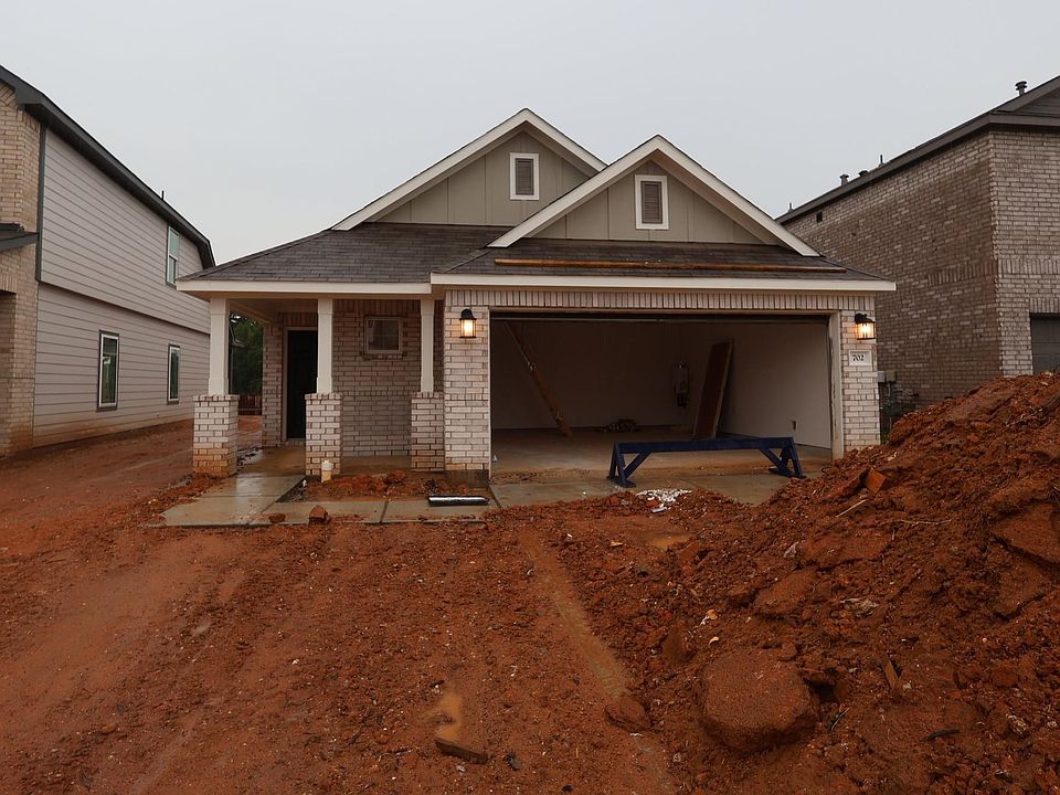 1st image of 702 Falling Cave Dr