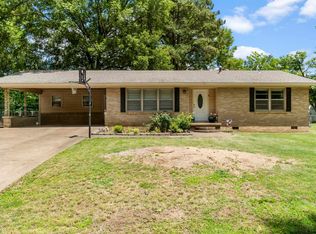 6 Lynwood Dr, Searcy, AR 72143