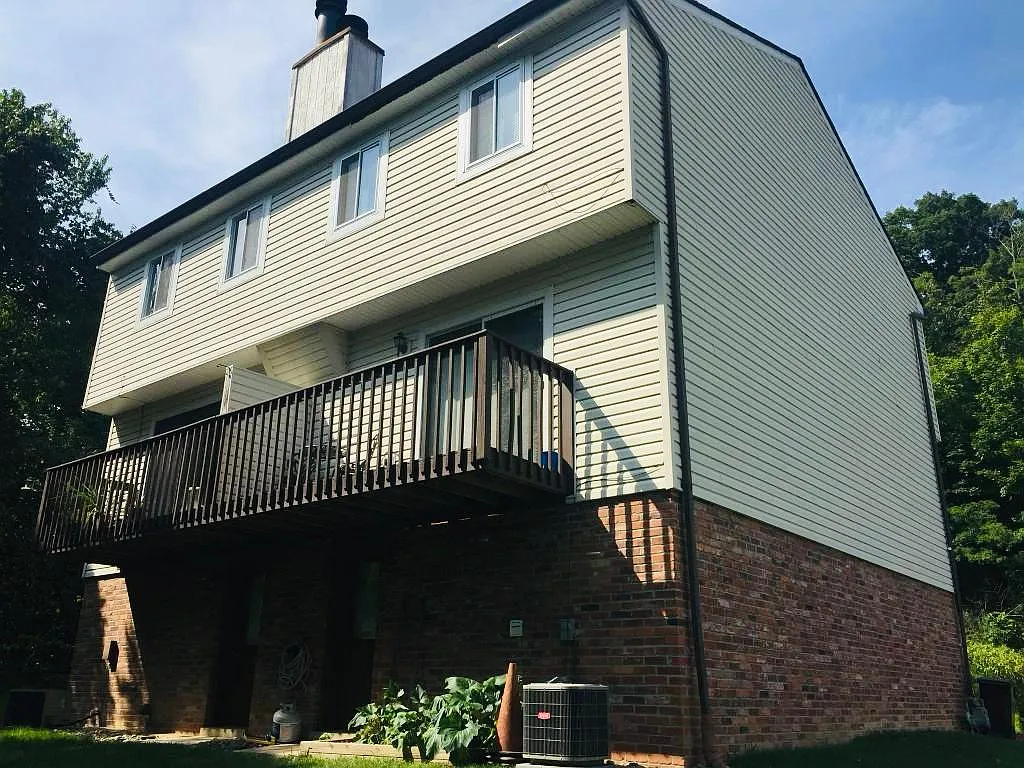 3855 Franklintowne Ct — Photo 2