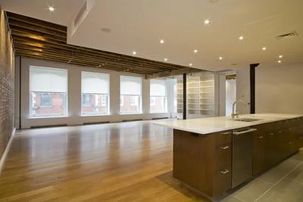 Rented by Mark David | media 40