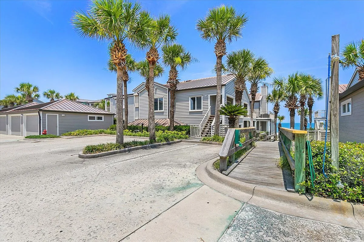 183 Sea Hammock Way - 183 — Photo 2