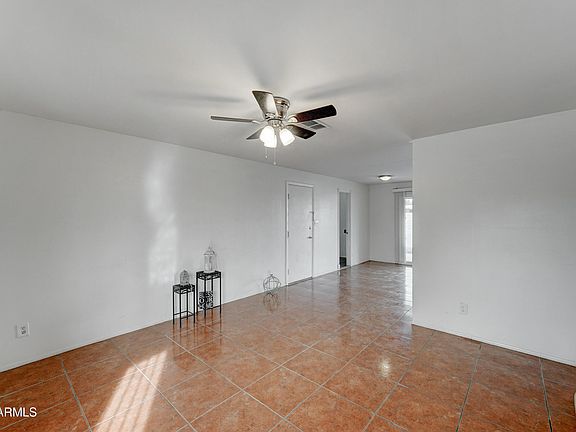 4th image of 2623 N 62ND Avenue