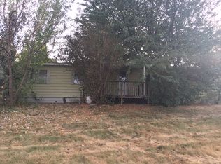 70782 SW Douglas Dr, Pendleton, OR 97801