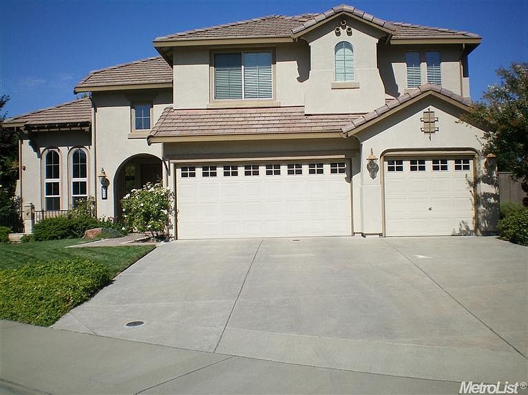 1st image of 1002 Fountain Dr