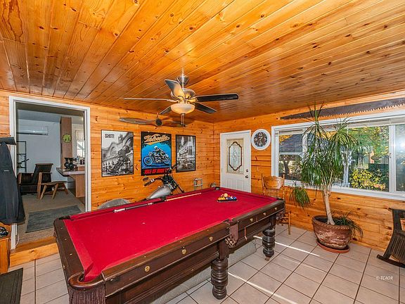 4th image of 56 Horseshoe Ln