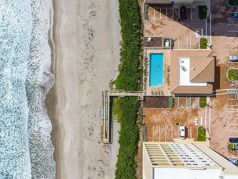 1025 Highway A1A #406 — Photo 10