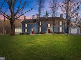 53 Nedsland Ave, Titusville, NJ 08560