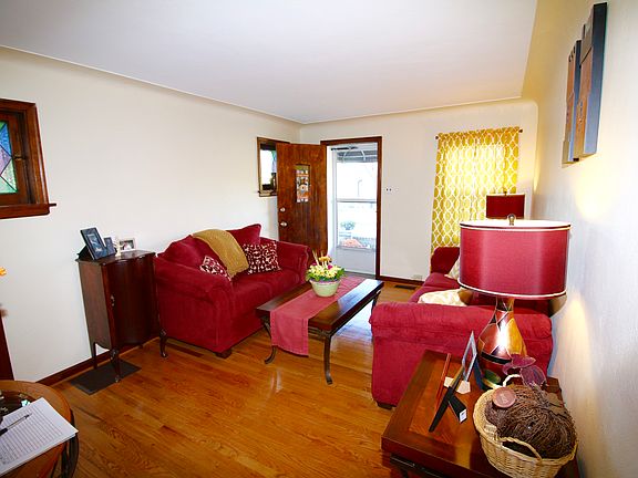 5th image of 4566 Wabash Ave