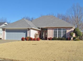 606 Foltz Ln, Muskogee, OK 74403