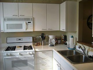 5th image of 1660 Blackhorse Ln