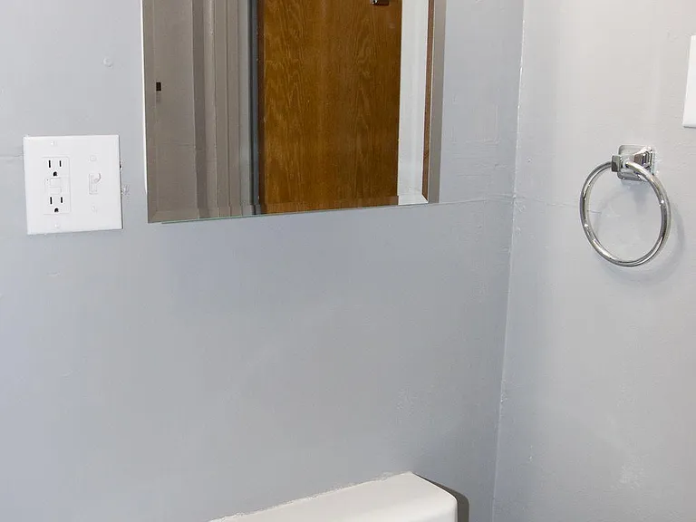 1223 Greenbrier Rd #1 — Photo 58