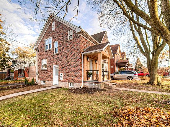 4th image of 30 Dunbar Rd S