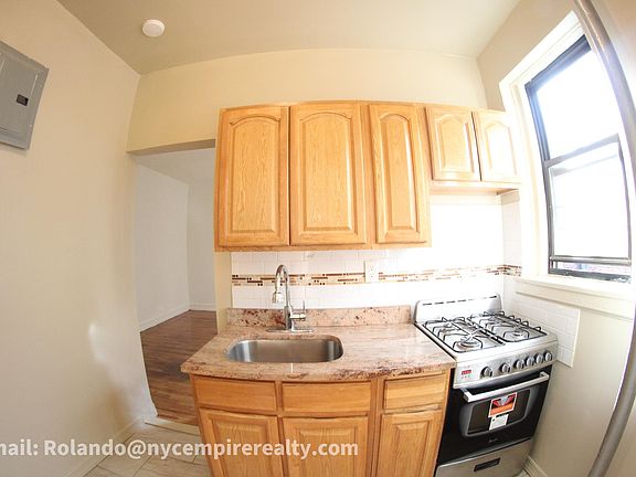 2nd image of 3175 Grand Concourse #5J-3