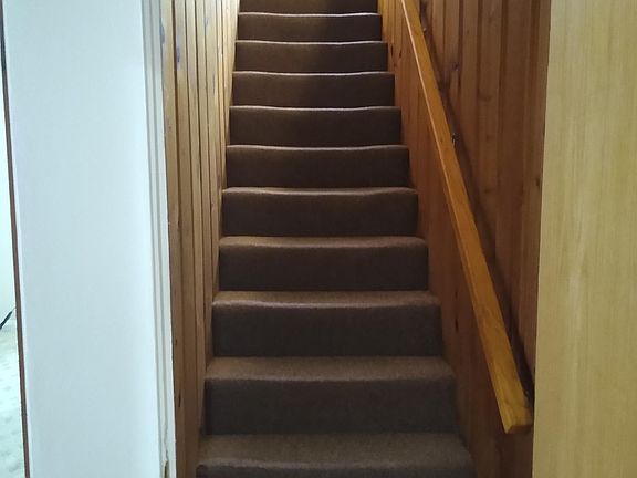 Steps to office and 3rd bedroom
