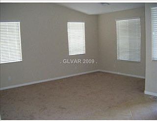 5th image of 3729 Callahan Ave