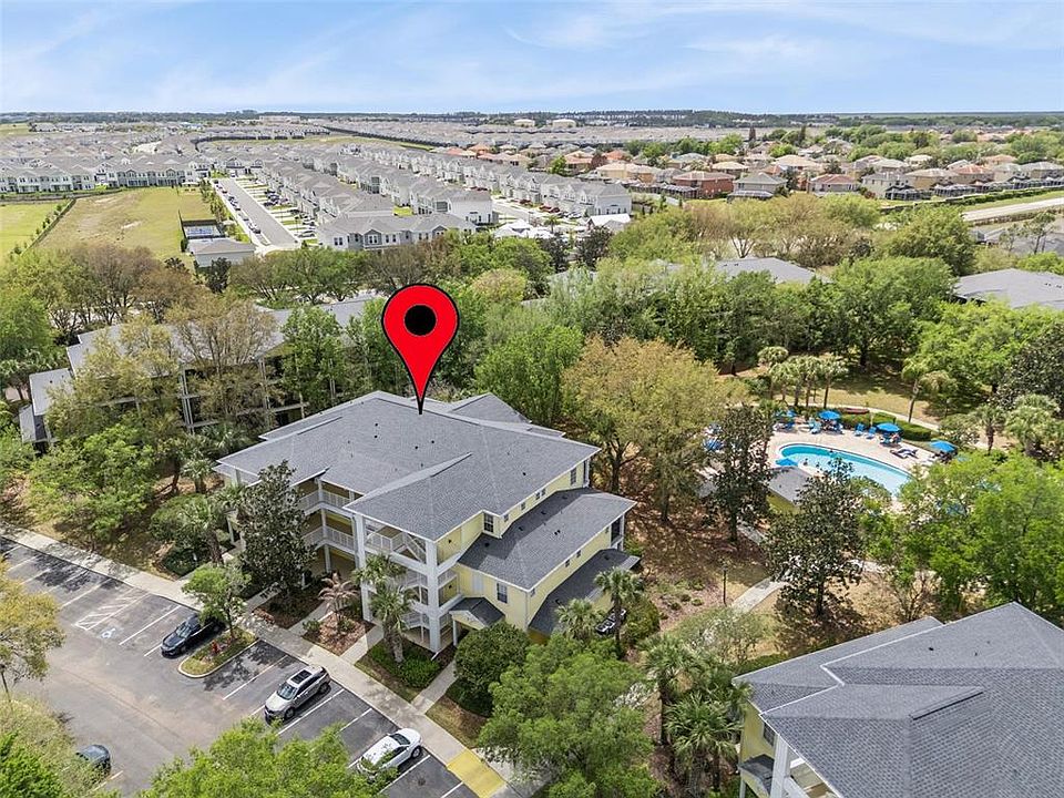 1st image of 810 Lucaya Loop