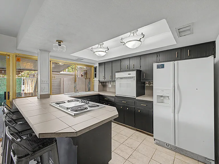 7623 E Montecito Ave — Photo 3