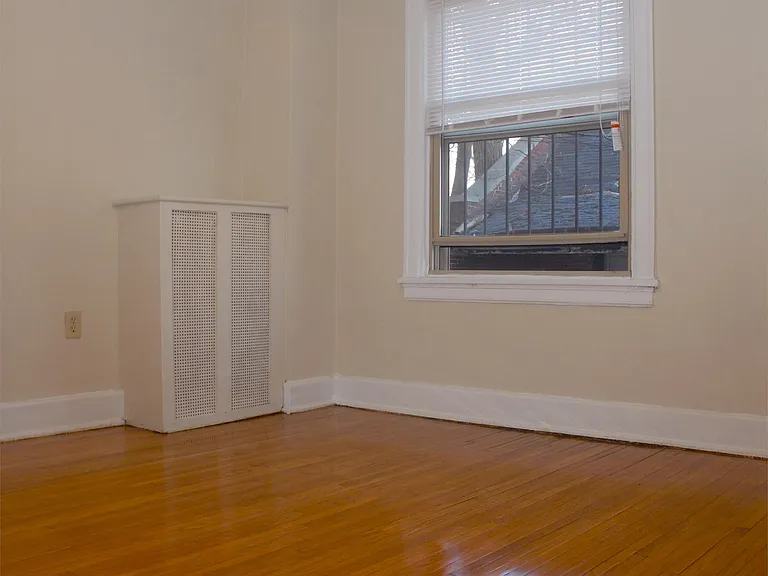 1130 Parkerapartment #103 — Photo 7