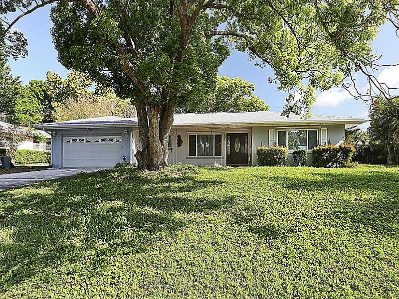 1st image of 2217 Lanai Ave