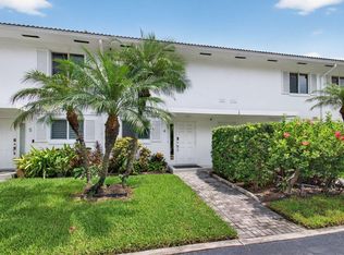 130 Andrews Ave APT 4, Delray Beach, FL 33483